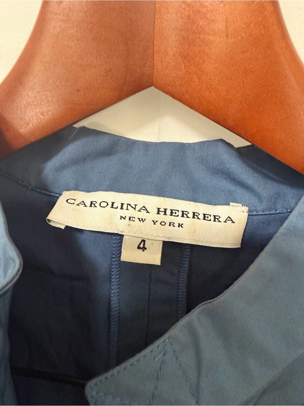 Carolina Herrera Blue Short-Sleeve Midi Shirt Dress - Picture 2 of 10